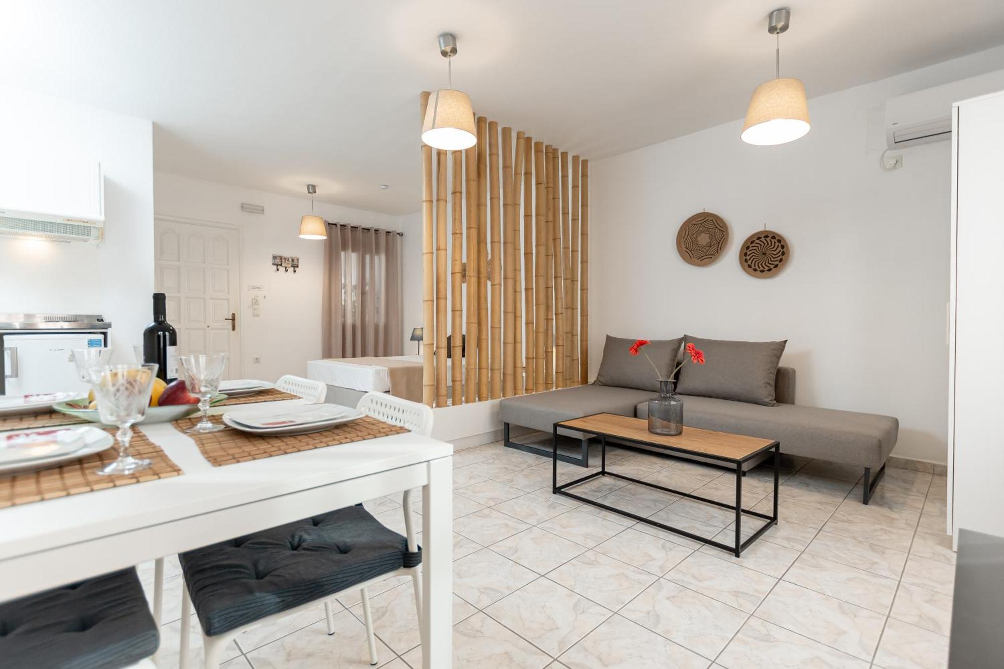 Optasia - Naxos Center Apartment Naxos City Экстерьер фото